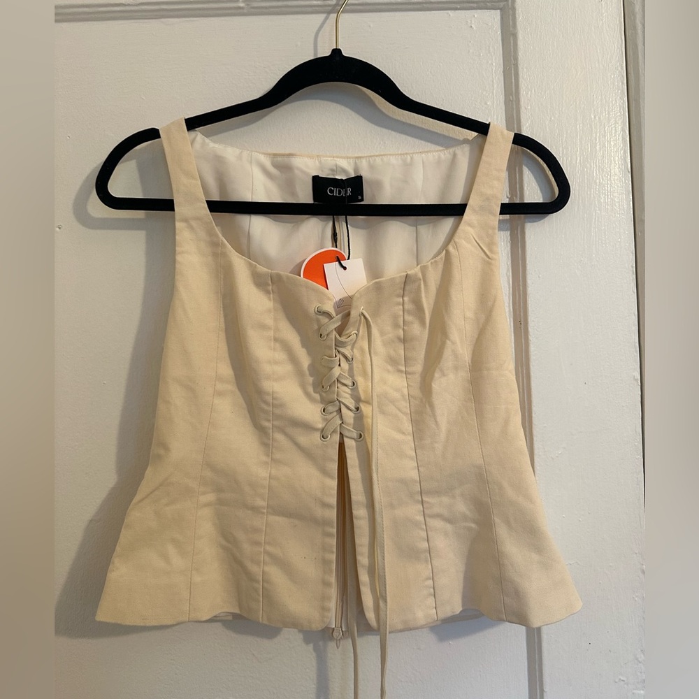 Linen-blend scoop neckline lace up solid tank top